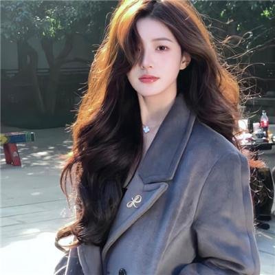 中年女性